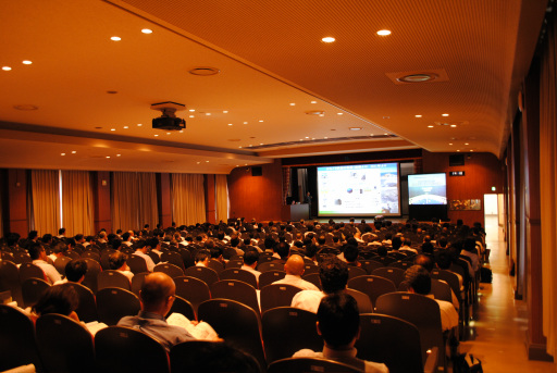 シンポジウム会場風景
